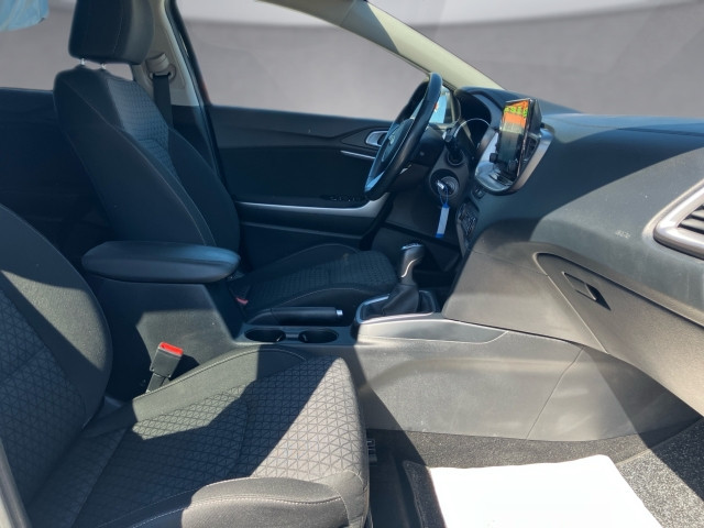 Bild 8: Kia Xceed 1,0 TGDI GPF Silber
