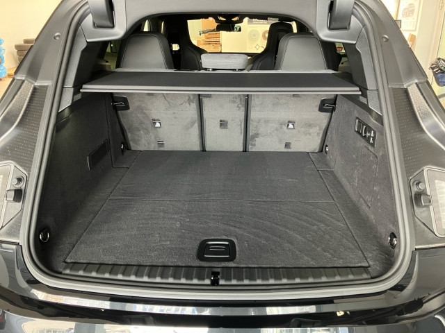 Bild 12: BMW PKW i-Serie iX xDrive45