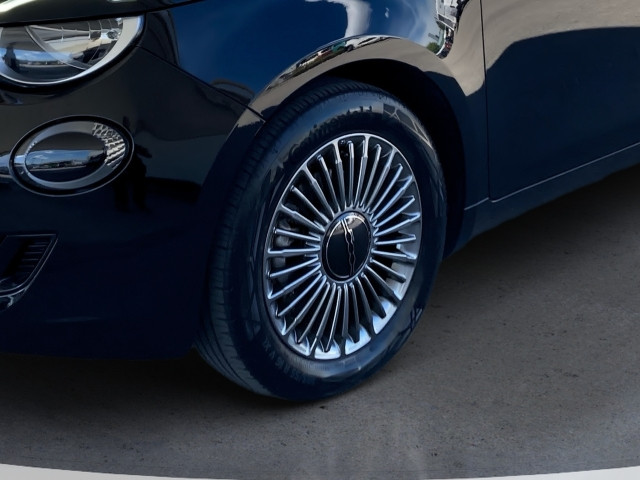 Bild 7: Fiat 500 E Hatchback Icon