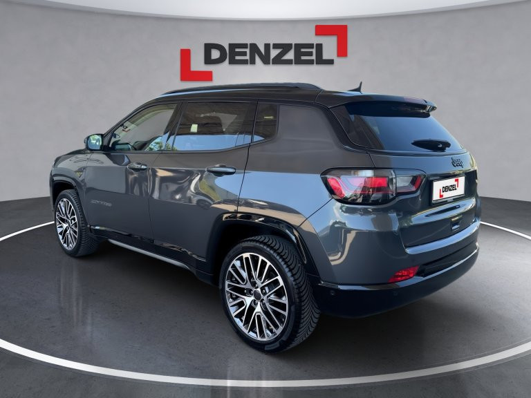 Bild 2: Jeep Compass 1,5 Summit T4 FWD e-Hybrid MHEV