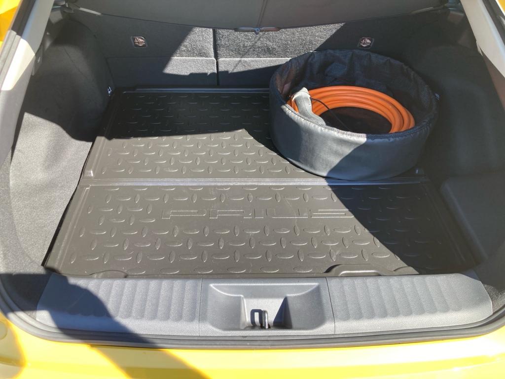 Bild 12: Toyota PRIUS 2,0 PlugIn Hybrid Advanced