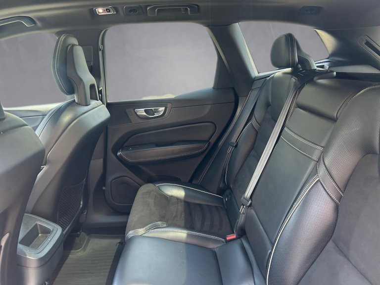 Bild 11: VOLVO PKW XC60 D4 R-Design AWD