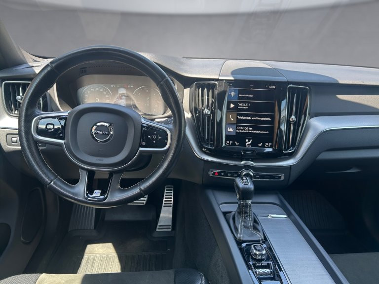 Bild 8: VOLVO PKW XC60 D4 R-Design AWD