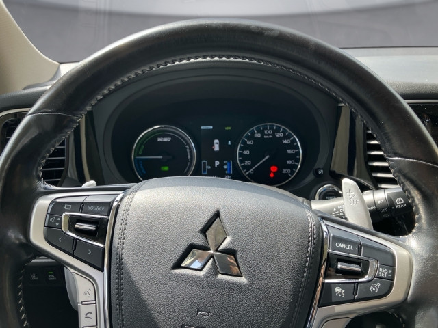 Bild 9: Mitsubishi Outlander 2,0 PHEV