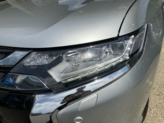 Bild 6: Mitsubishi Outlander 2,0 PHEV