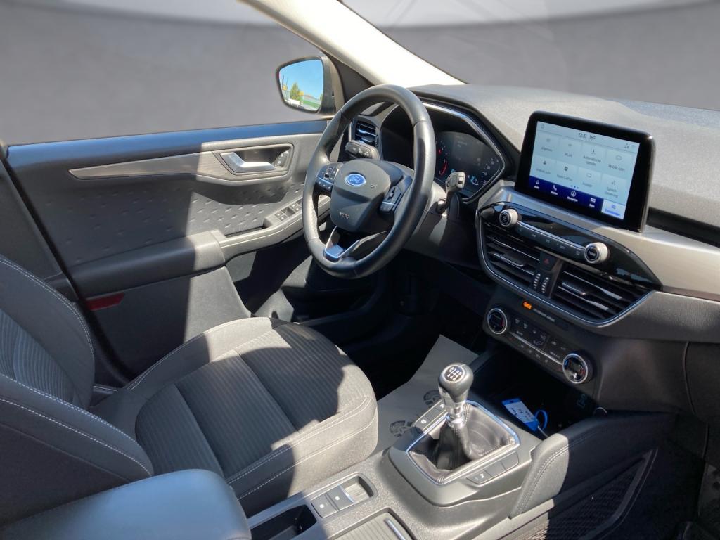 Bild 10: Ford Kuga Titanium