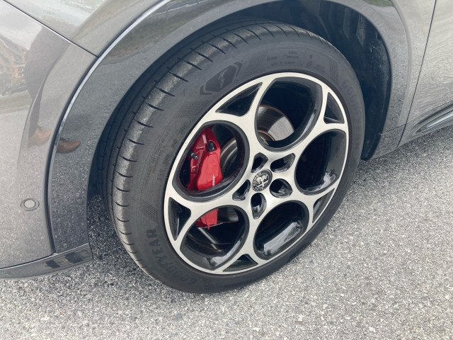 Bild 7: Alfa Tonale Edizione Speciale 160 PS MHEV
