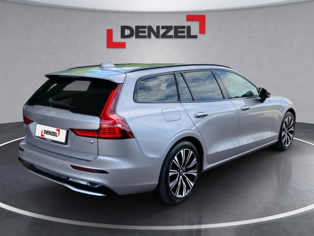 Bild 3: VOLVO PKW V60 Plus, T6 eAWD Plug-in Hybrid, Elektrisch/Benzin, Dark