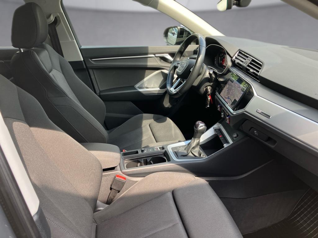 Bild 10: Audi Q3 Sportback TDI 35