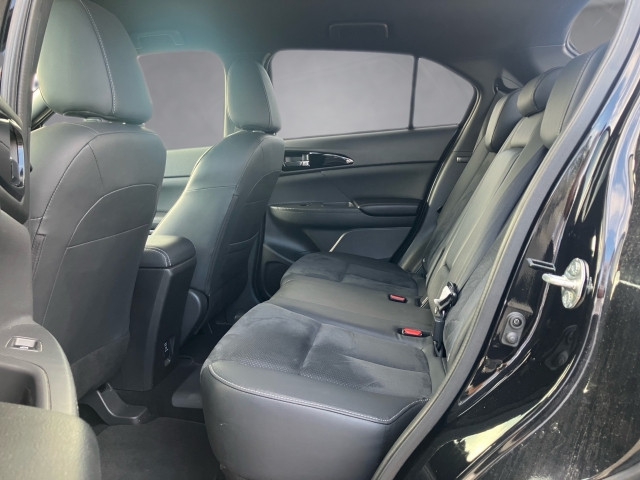 Bild 9: Mitsubishi Eclipse Cross PHEV 2,4 4WD Intense+/Diamond