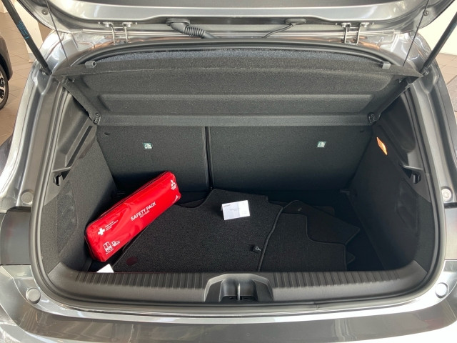Bild 9: Mitsubishi Colt 1,6 HEV Intense S+C AT 26