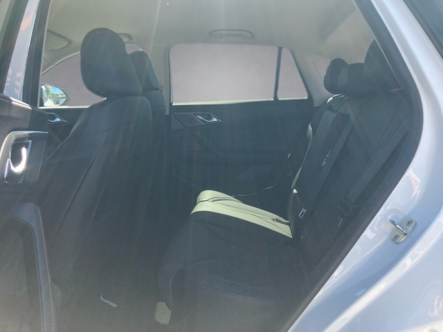 Bild 9: MG HS HEV Luxury Lenkradhzg. 25.5