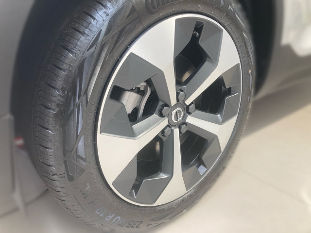 Bild 2: VOLVO PKW XC40 Ultra, B4 Mild Hybrid, Benzin, Dark