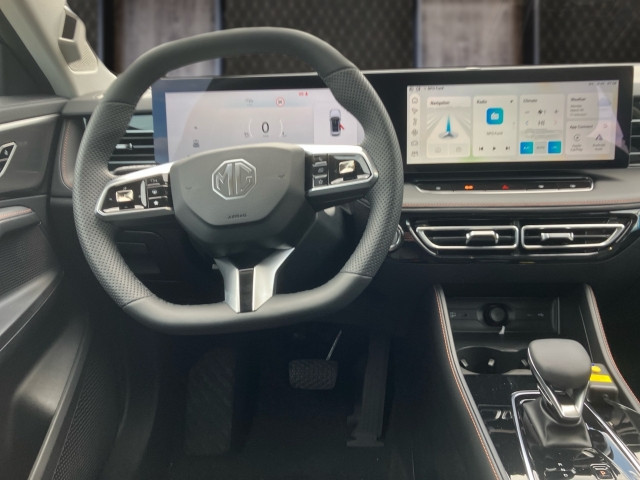Bild 6: MG HS HEV Luxury 25.5