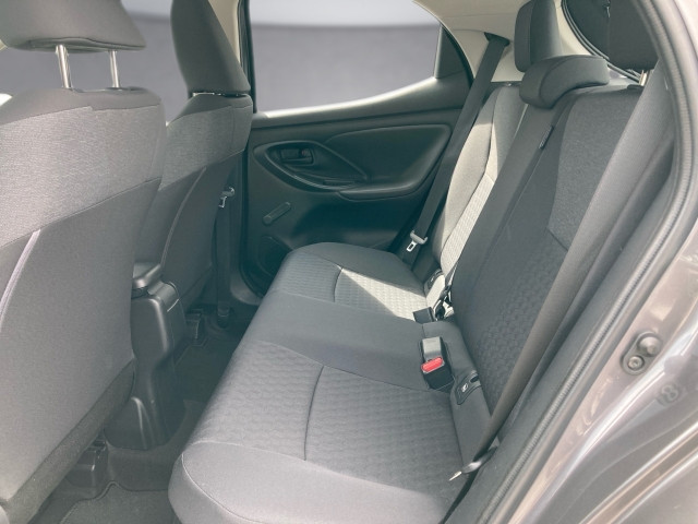 Bild 3: Toyota Yaris - 1,5 l Hybrid, 5-türig, Active