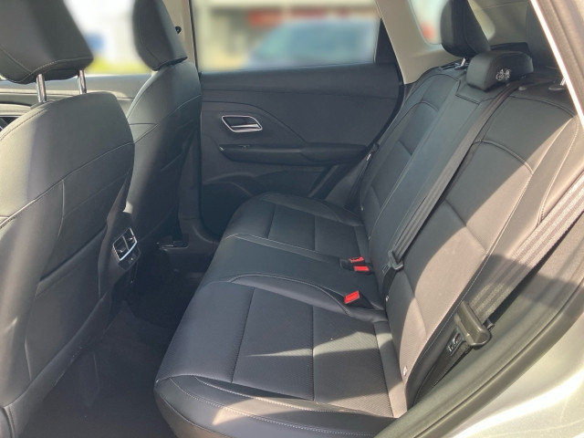 Bild 9: MG ZS HEV Luxury/25.5 Österreich Paket