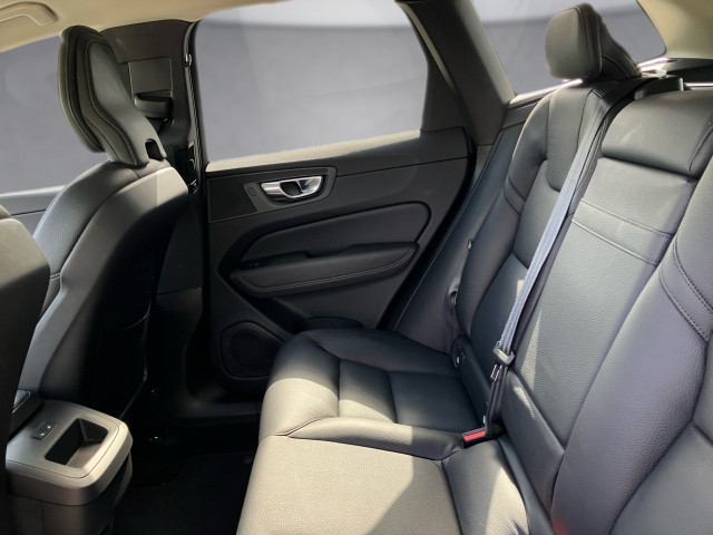 Bild 11: VOLVO PKW XC60 B4 AWD A Inscription