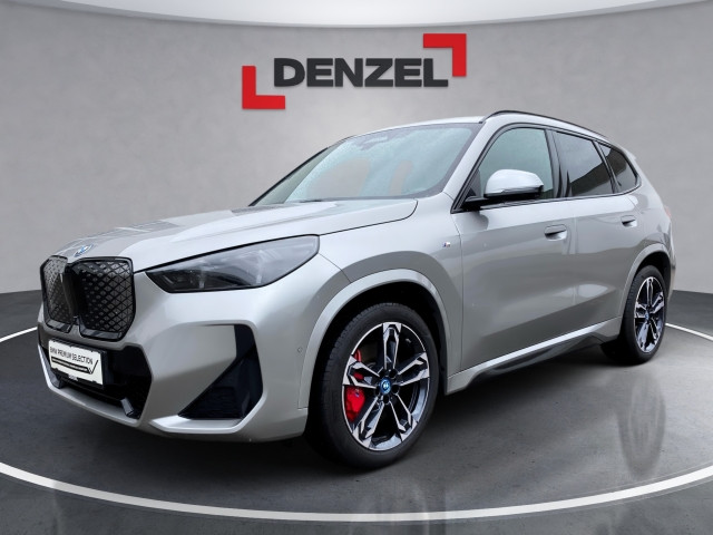 Bild 0: BMW iX1 xDrive30 U11