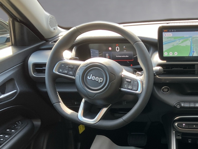 Bild 9: Jeep Avenger MHEV MY25 1.2 e-DCT6 e-Hybrid Summit