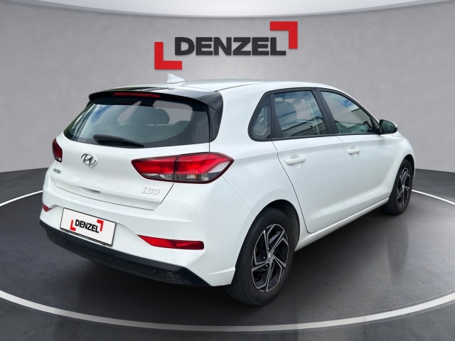 Bild 3: Hyundai i30 CW 1,5 DPI