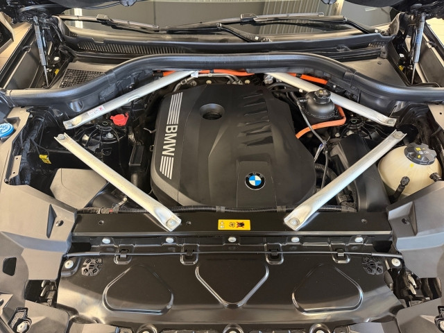 Bild 14: BMW X5 xDrive50e G05 XB1