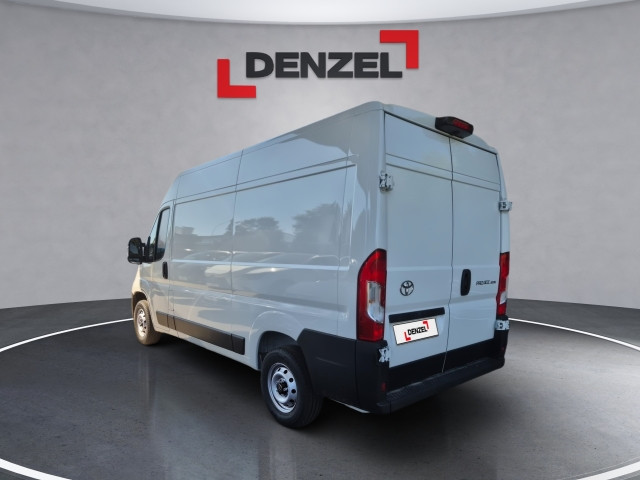 Bild 2: Toyota Proace Max KW L2H2, 4T ProWork 2,2 Diesel 140 6-Ga