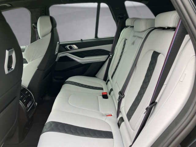 Bild 11: BMW X5M Competition F95