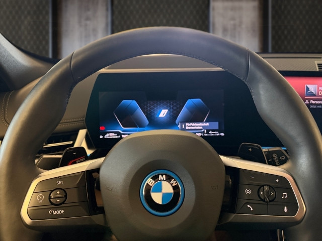 Bild 9: BMW X1 xDrive30e U11 XB2