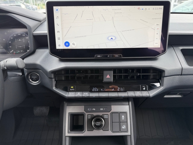 Bild 13: Toyota Hilux Double Cab Duty 144kWh Elektro Automatik (4x