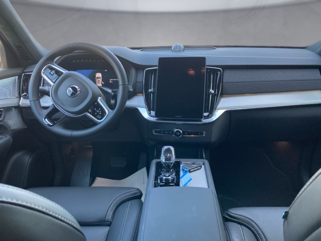 Bild 6: VOLVO PKW XC90 Black Edition Ultra, T8 AWD Plug-in Hybrid, Elektrisch/