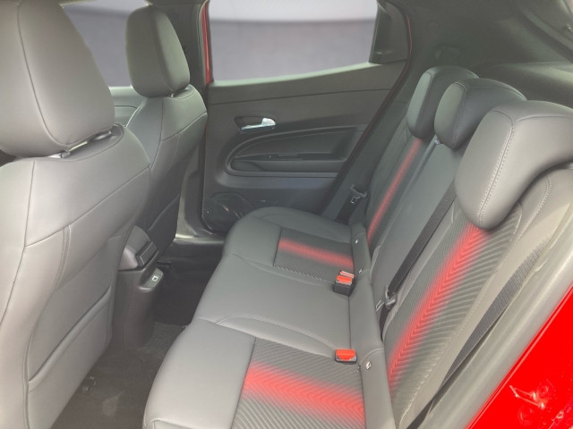 Bild 9: Alfa Junior Ibrida 1.2 Hybrid eDCT6