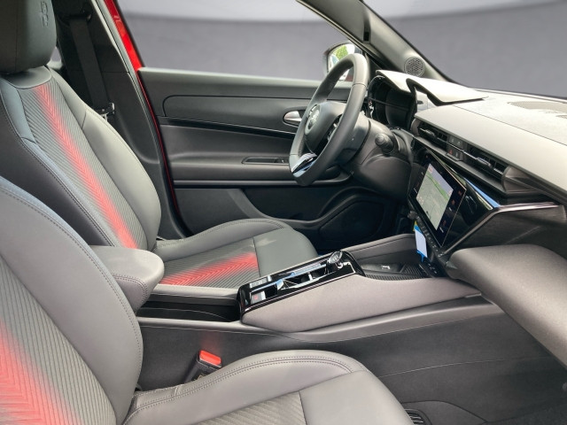 Bild 8: Alfa Junior Ibrida 1.2 Hybrid eDCT6