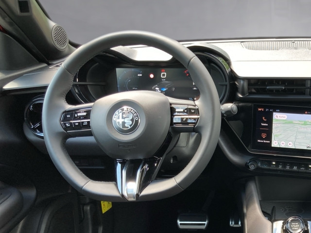 Bild 7: Alfa Junior Ibrida 1.2 Hybrid eDCT6