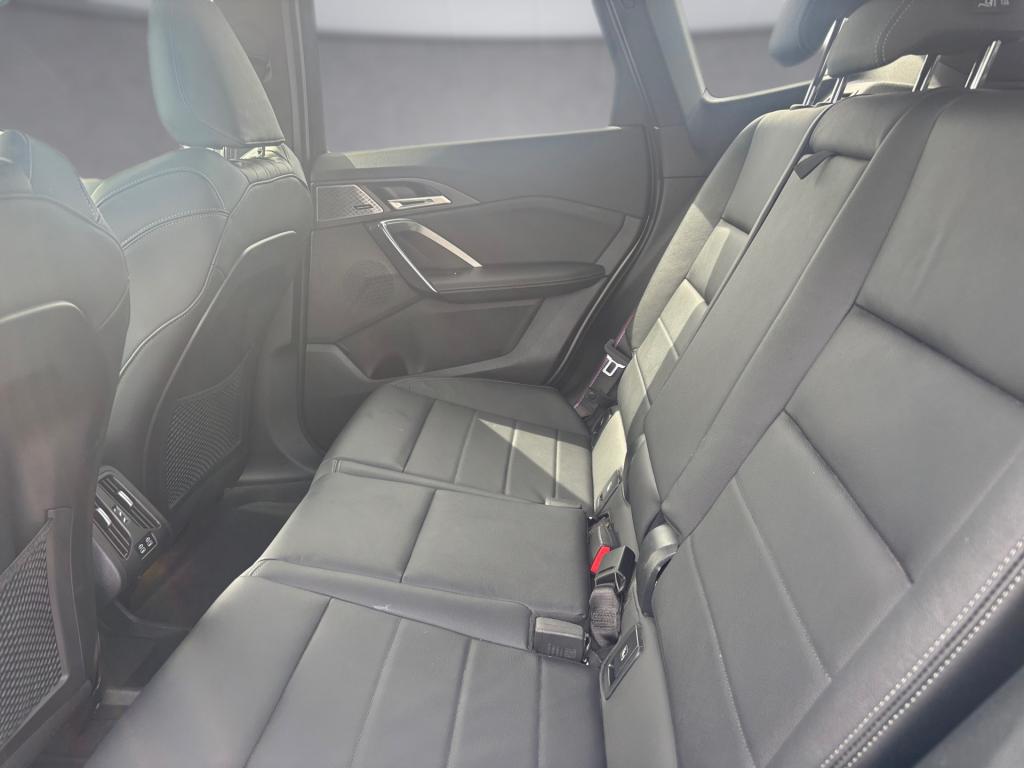 Bild 11: BMW iX1 xDrive30 U11 XE2