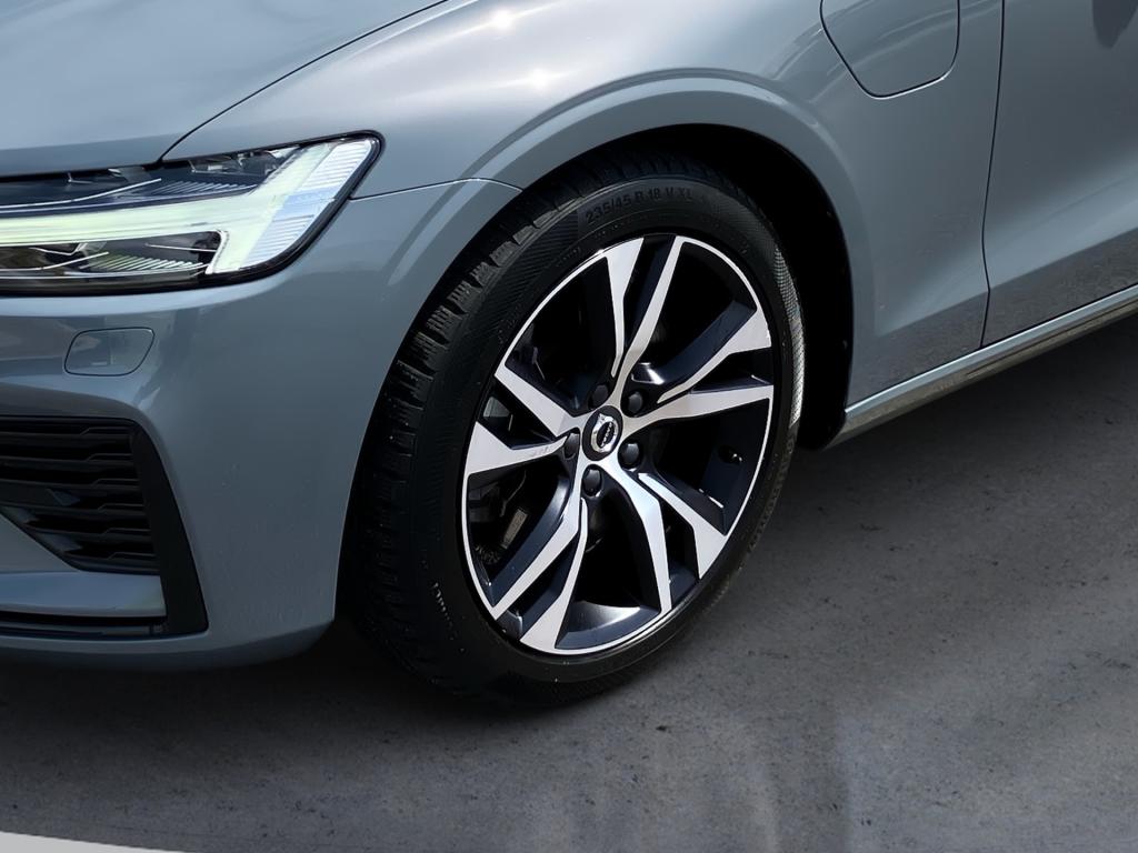 Bild 7: VOLVO PKW V60 T8 AWD Recharge PHEV R-Design