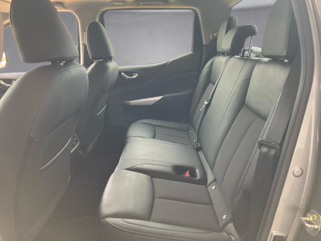 Bild 11: Nissan NFZ Navara Double Cab 4x4 203 dCi Tekna