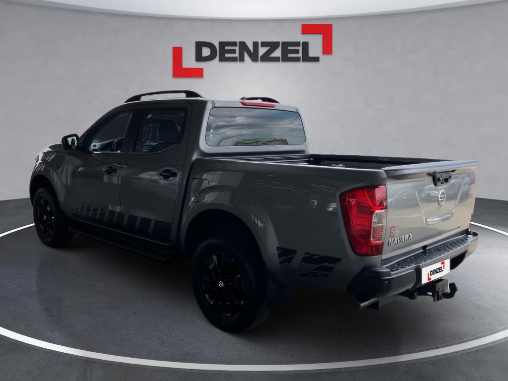 Bild 2: Nissan NFZ Navara Double Cab 4x4 203 dCi Tekna