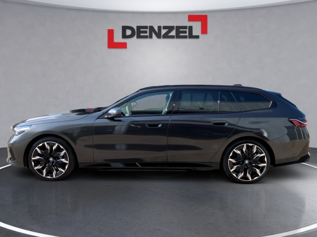 Bild 1: BMW 550e xDrive Touring