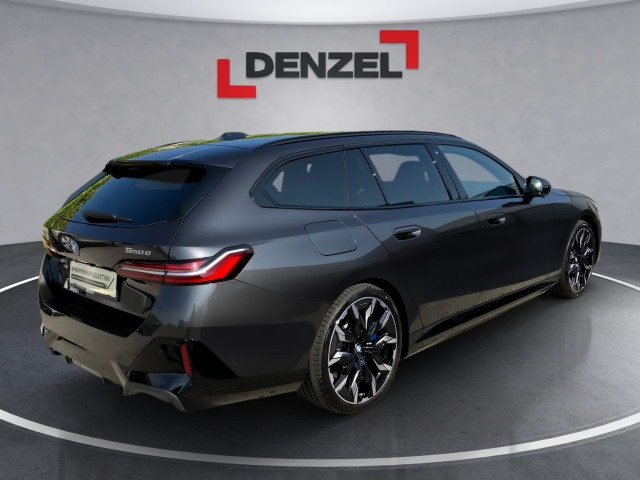 Bild 3: BMW 550e xDrive Touring