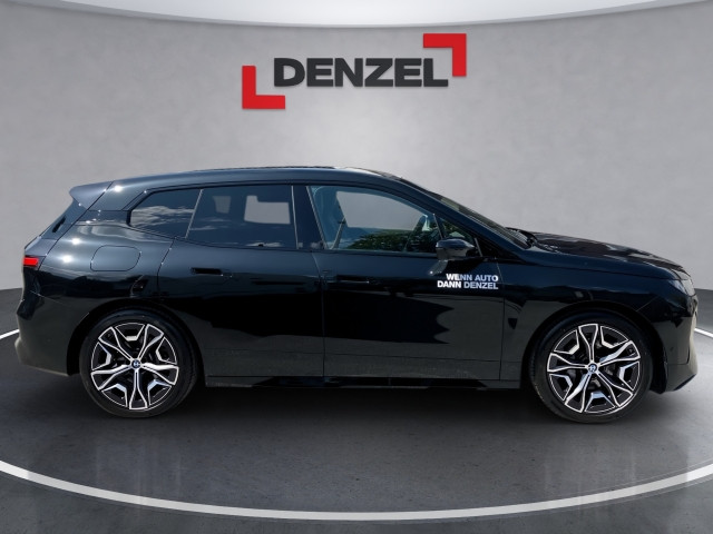 Bild 4: BMW PKW i-Serie iX xDrive60
