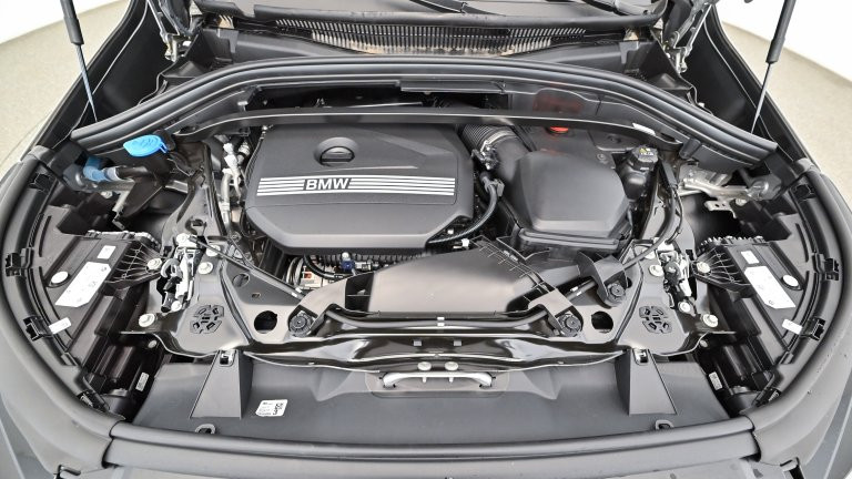 Bild 5: BMW X1 sDrive18i U11 B38