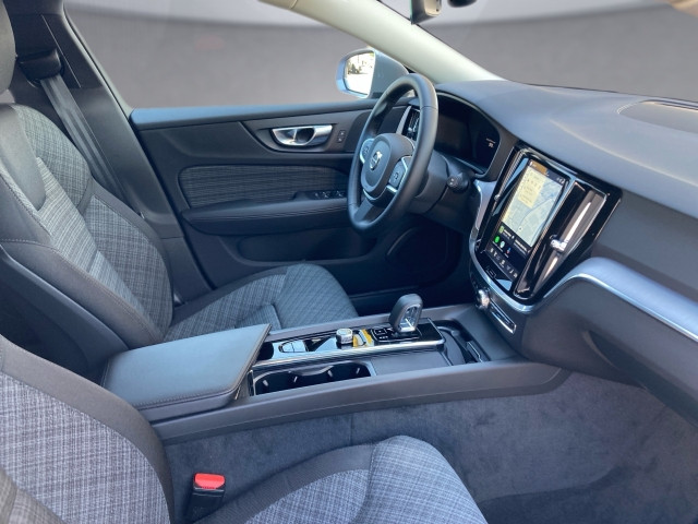 Bild 10: VOLVO PKW V60 B4 (P) Core Geartronic