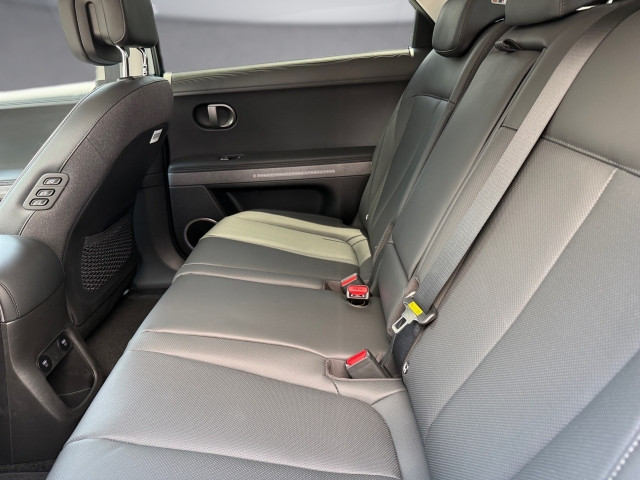 Bild 3: Hyundai IONIQ 5 Prestige Line 84kWh 4WD