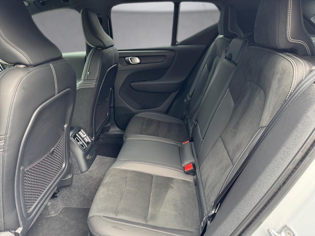 Bild 11: VOLVO PKW XC40 T4 Recharge PHEV R-Design