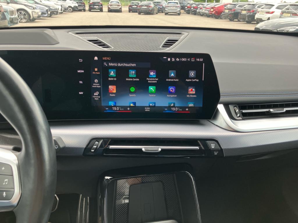 Bild 14: BMW iX1 xDrive30 U11 XE2