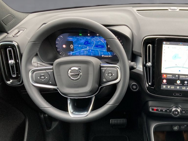Bild 9: VOLVO PKW XC40 B3 Mild Hybrid Core
