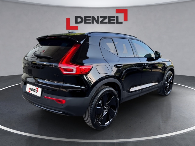 Bild 3: VOLVO PKW XC40 Black Edition Plus, B3 Mild Hybrid, Benzin