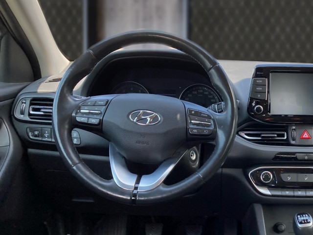 Bild 9: Hyundai i30 CW 1,5 DPI Edition 30