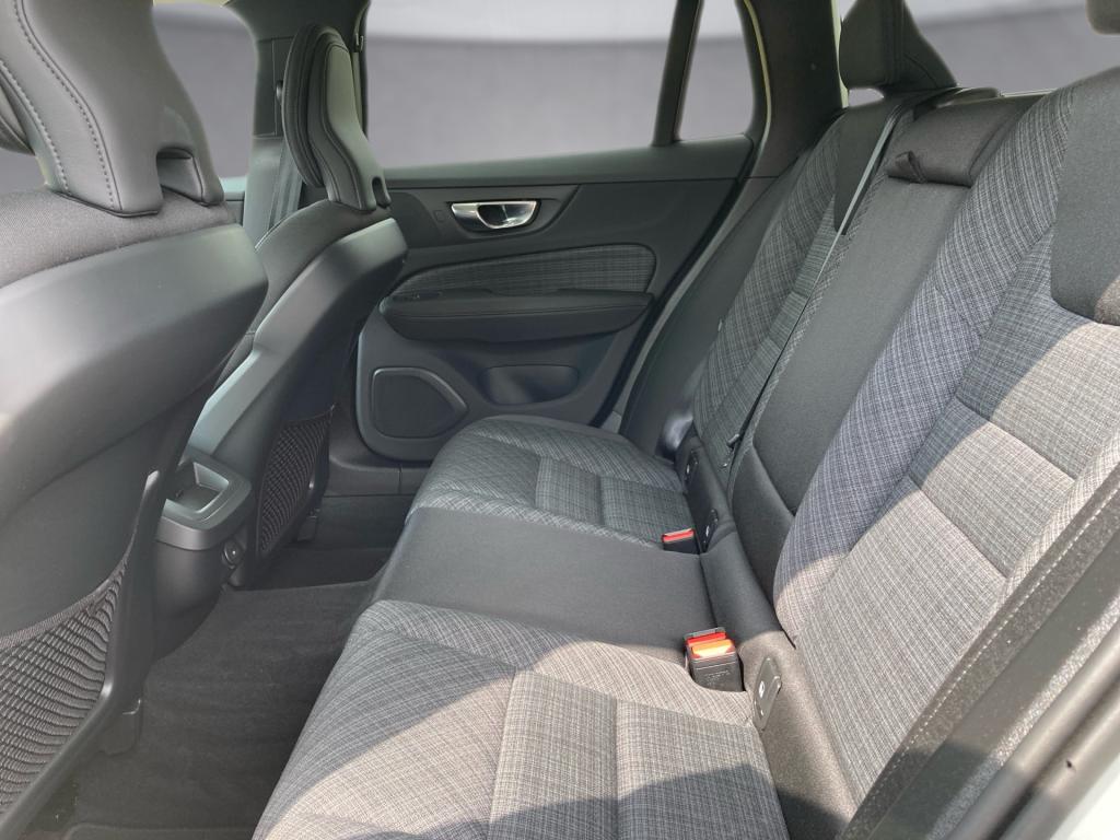 Bild 11: VOLVO PKW V60 Core, B4 Mild Hybrid, Benzin