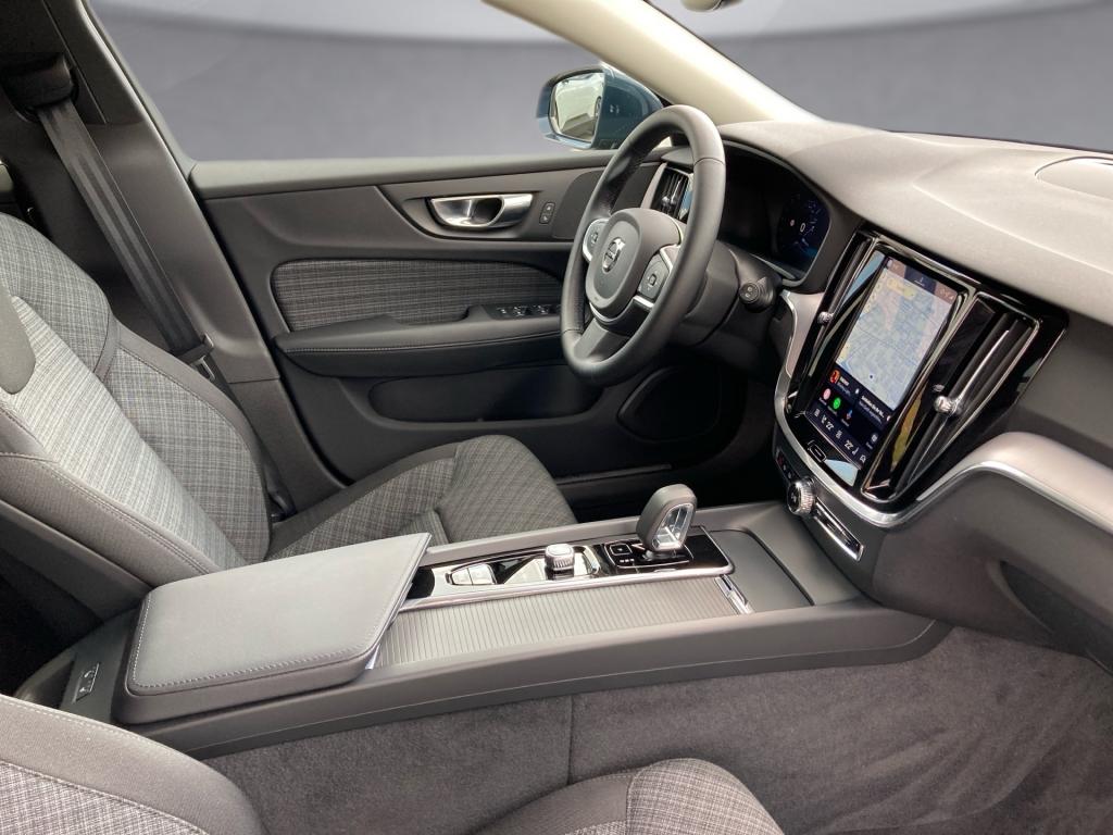 Bild 10: VOLVO PKW V60 Core, B4 Mild Hybrid, Benzin